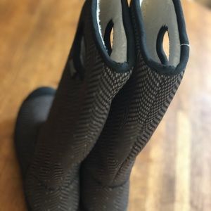 NWOT Women’s Bogs Rainboots size 7